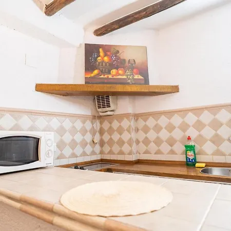 Resil Center Apartment